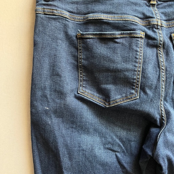 SPANX Blue Ankle Pull On Cropped Denim Jeans 3X - Picture 5 of 11